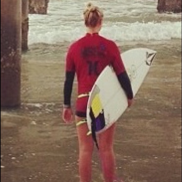 Meet your Posher, Jen - Picture 2 of 3